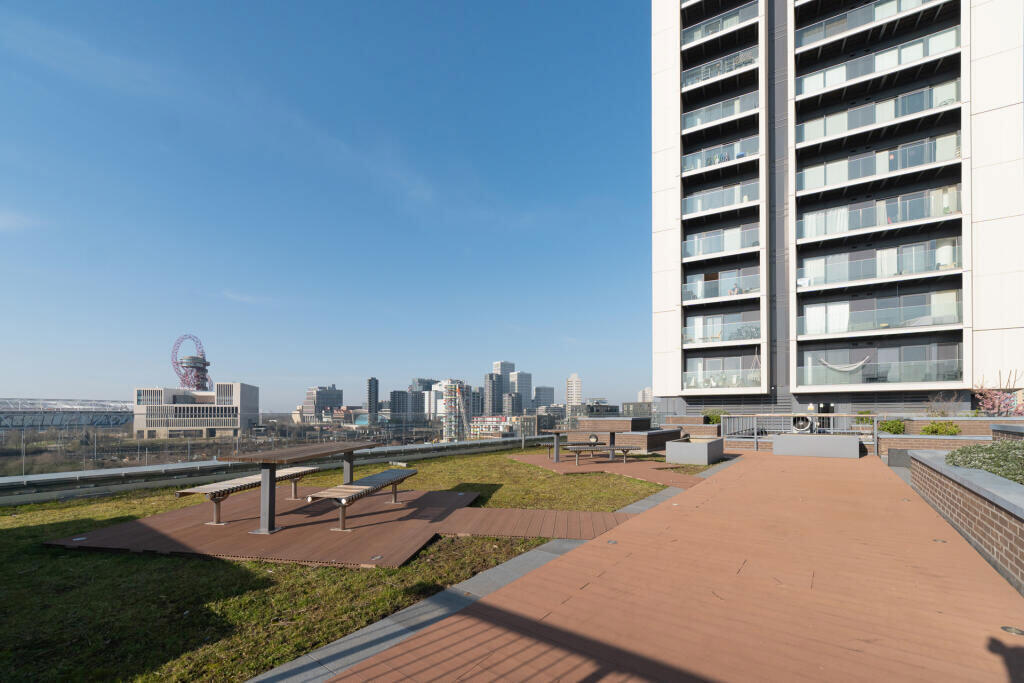 💫🌉 Stratford绝对学区房 中高层冷气河景大一房 买房送租客毛回报率突破8% 🌉💫