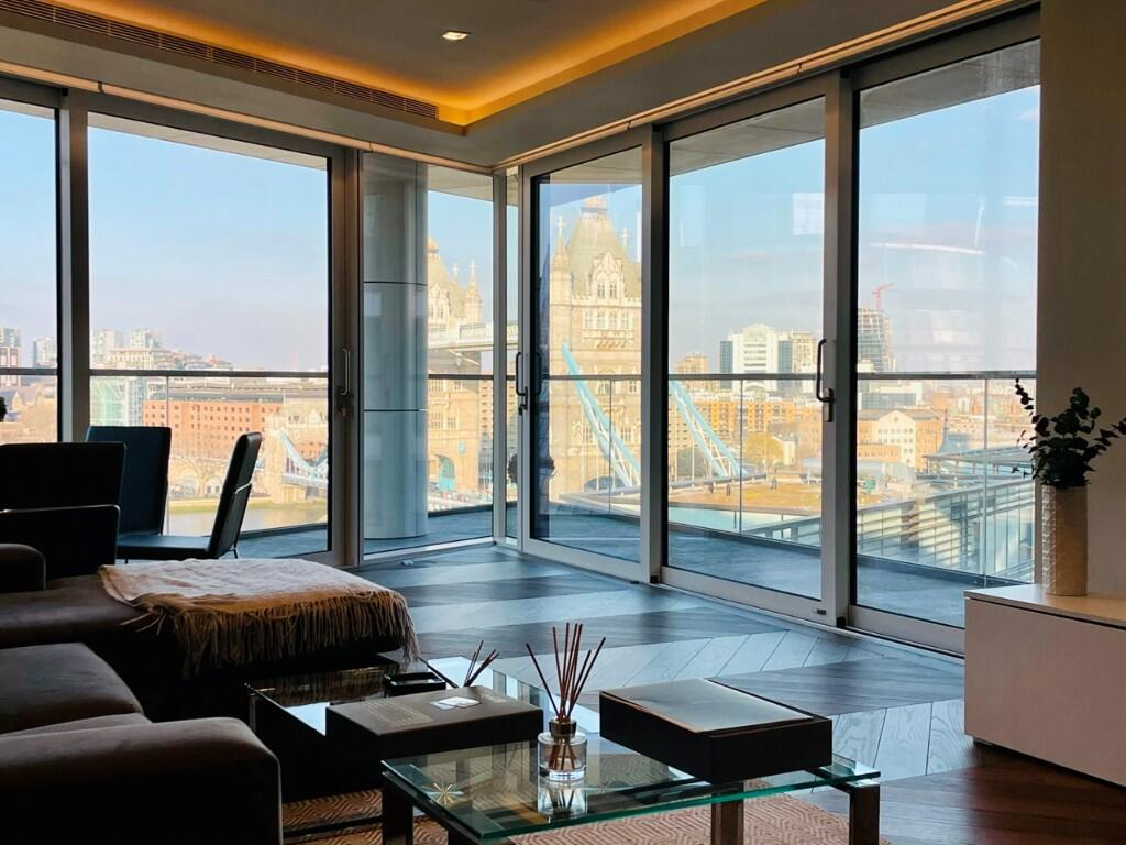 🌉塔桥脚下的英伦皇冠 — One Tower Bridge 塔桥一号全河景双采光尊荣两房🌉